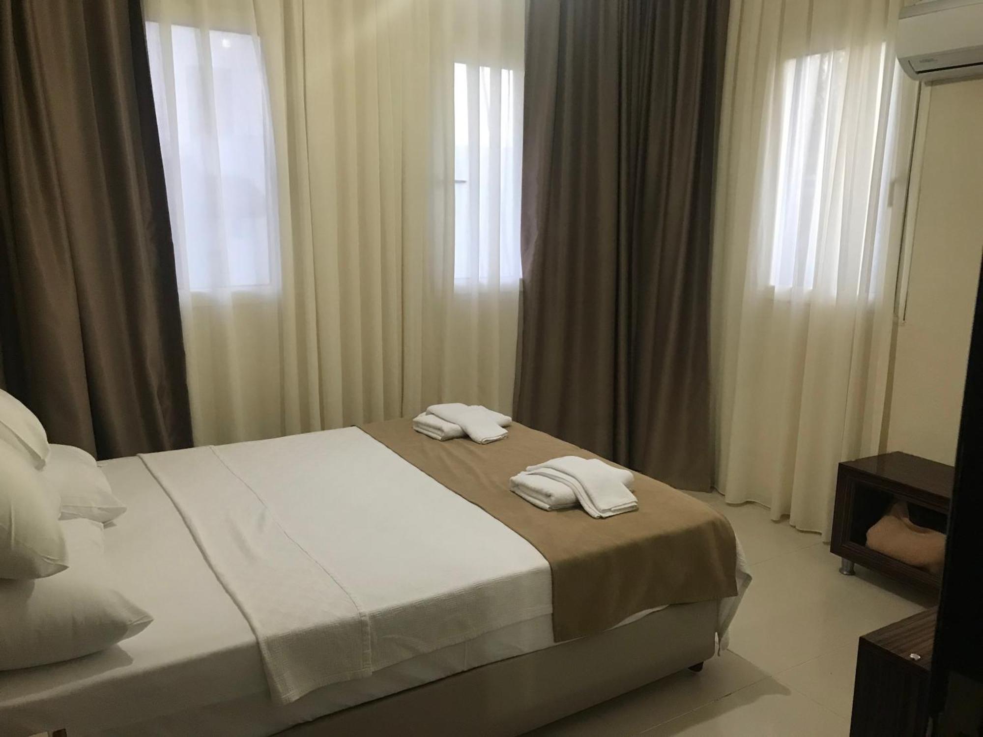 Tuemay Hotel بيتيس الغرفة الصورة